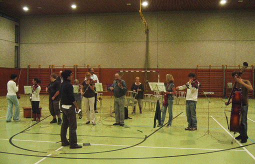 Stehprobe in der Turn- und Festhalle